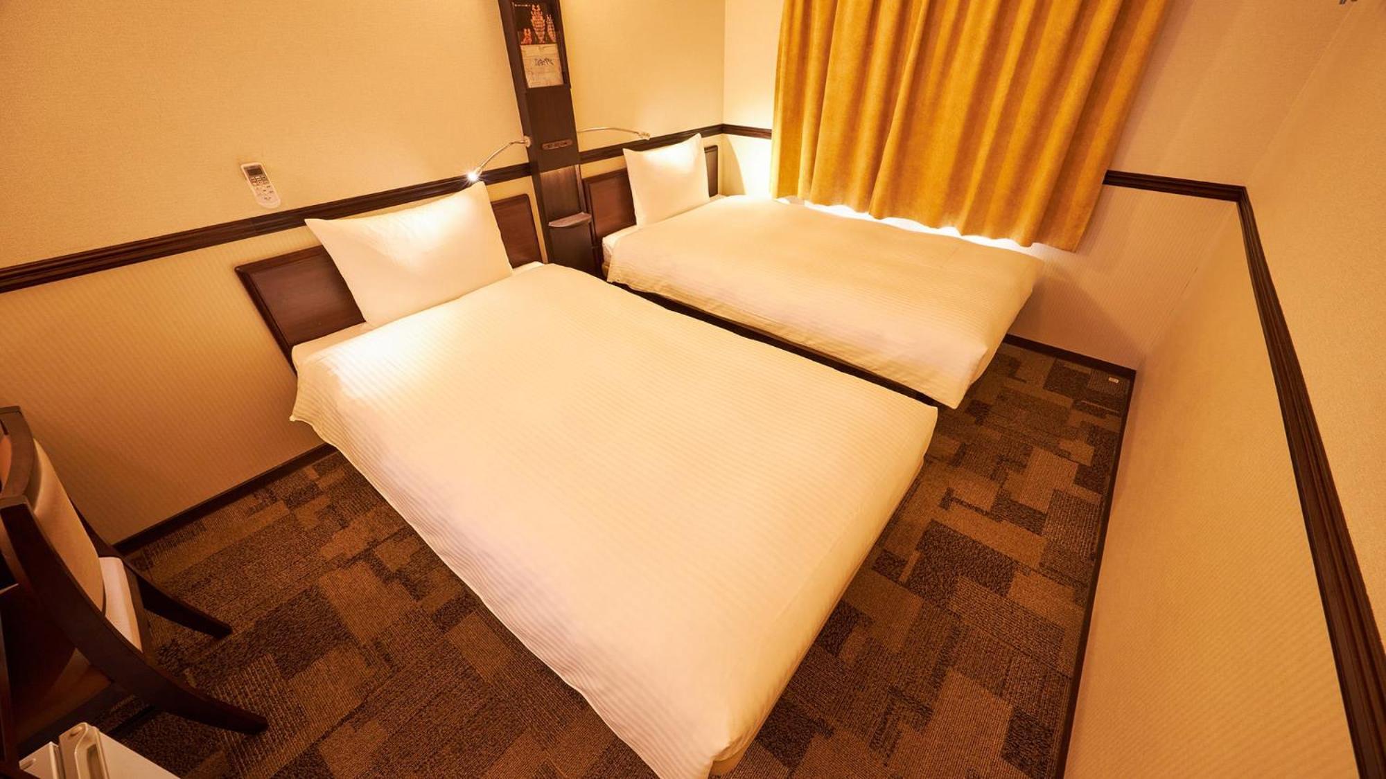 Toyoko Inn Kintetsu Yokkaichi Eki Kita Guchi Rom bilde